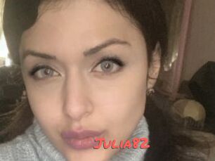 Julia82